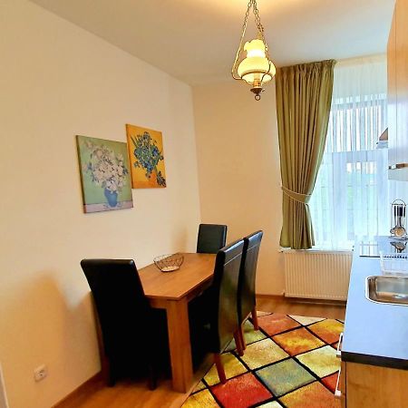 Zur Krone Aparthotel Widdershausen Eksteriør billede