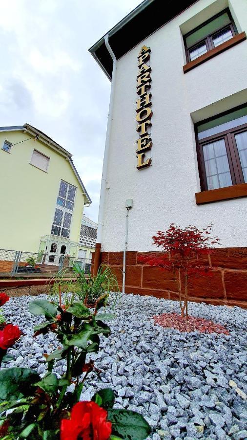 Zur Krone Aparthotel Widdershausen Eksteriør billede